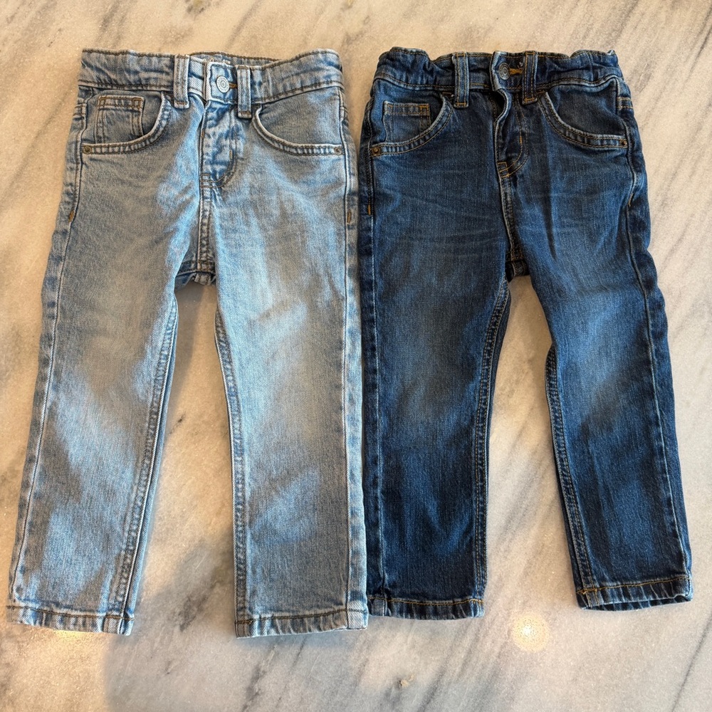 2 Pairs of Toddler Boy 2T Jeans Slim Fit Adjustable Waist Cat & Jack